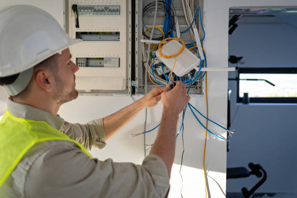 Best Licensed Electrician  in Ellensburg, WA